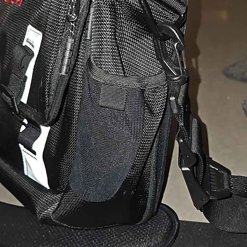 Tesla timbuk2 computer